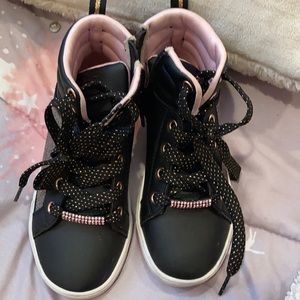 Girls sneaker